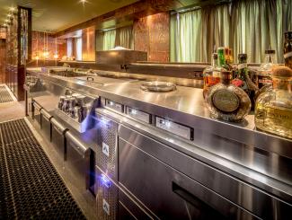 Le Grand Lion Workstation 